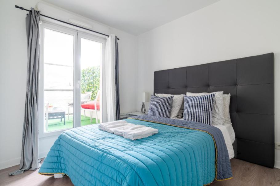 Appartement Spacieux Avec Terrasse Pres De Paris Et Du Stade De France Saint-Denis  Luaran gambar